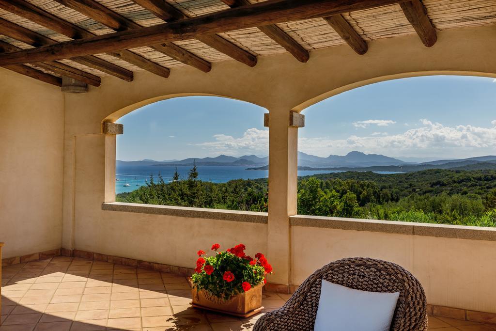 Petra Bianca Hotel Porto Cervo Exterior photo