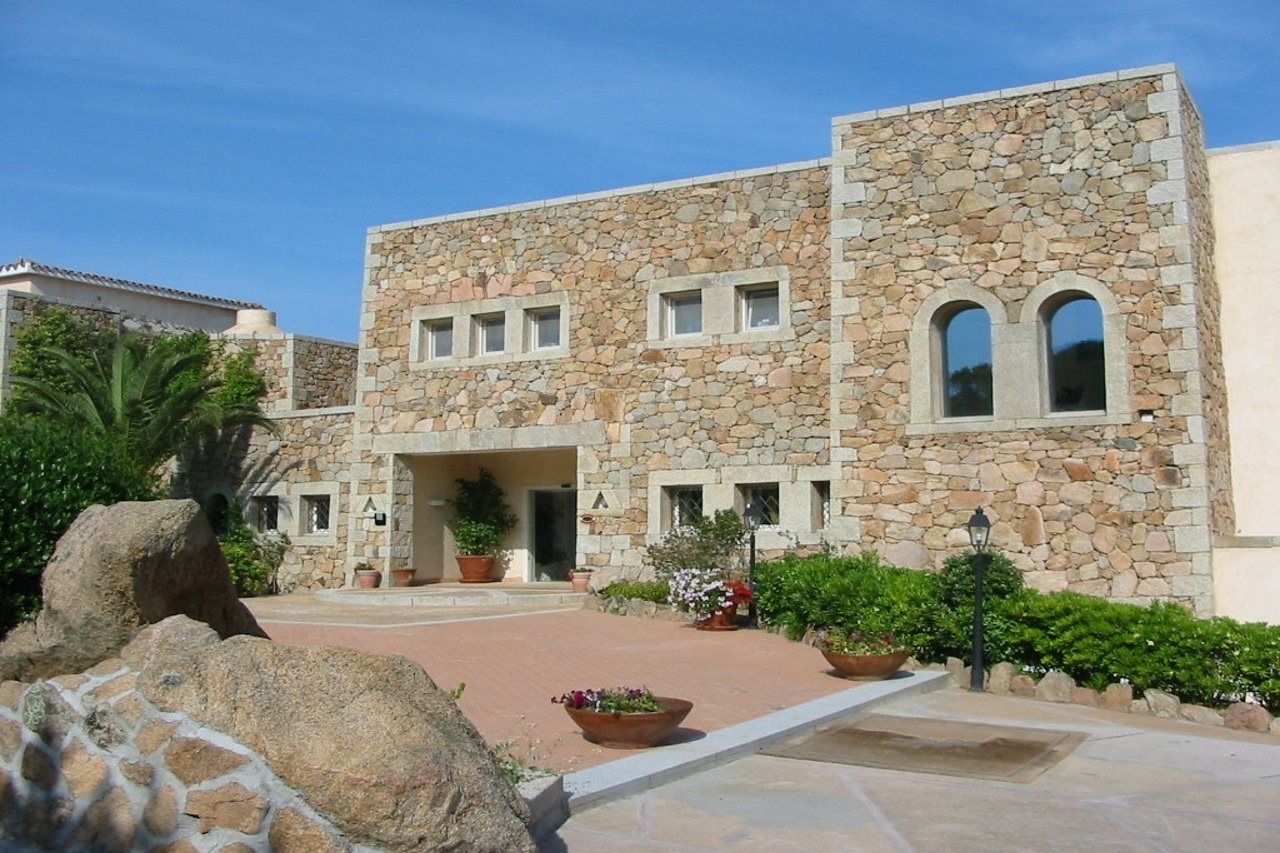 Petra Bianca Hotel Porto Cervo Exterior photo