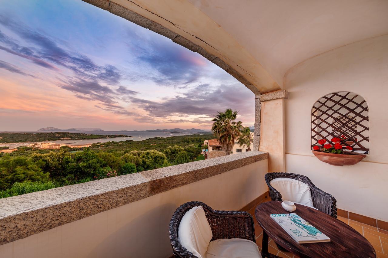 Petra Bianca Hotel Porto Cervo Exterior photo